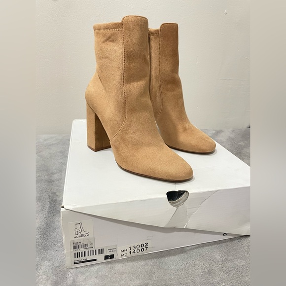 Aldo Aurella Boots - Picture 2 of 5